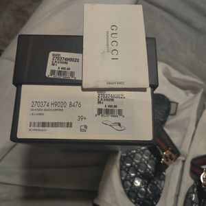 Gucci flip flops
